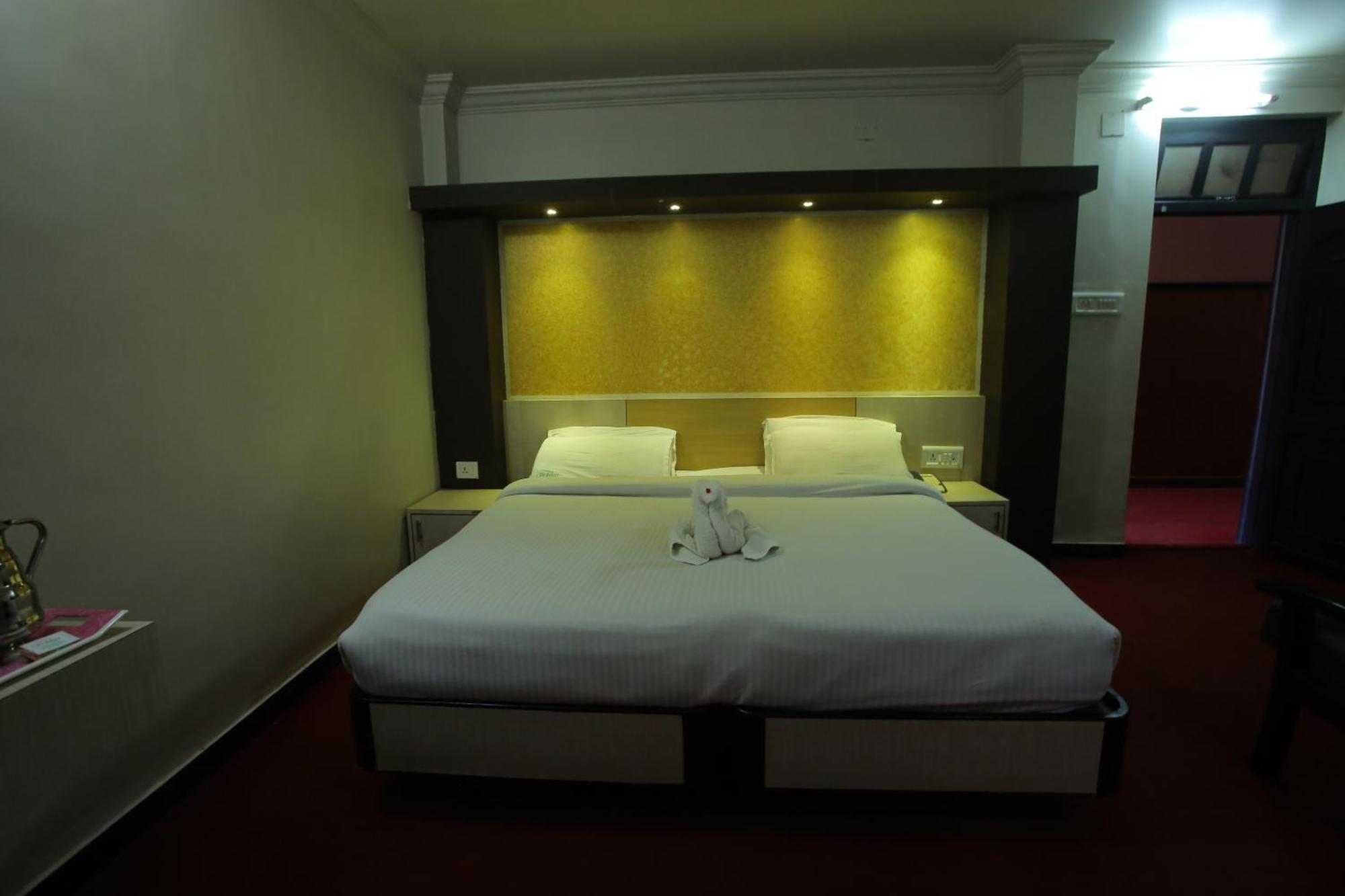City Palace Hotel Ooty Exterior foto