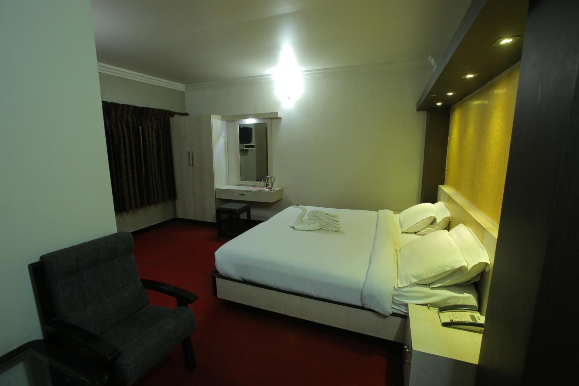 City Palace Hotel Ooty Exterior foto