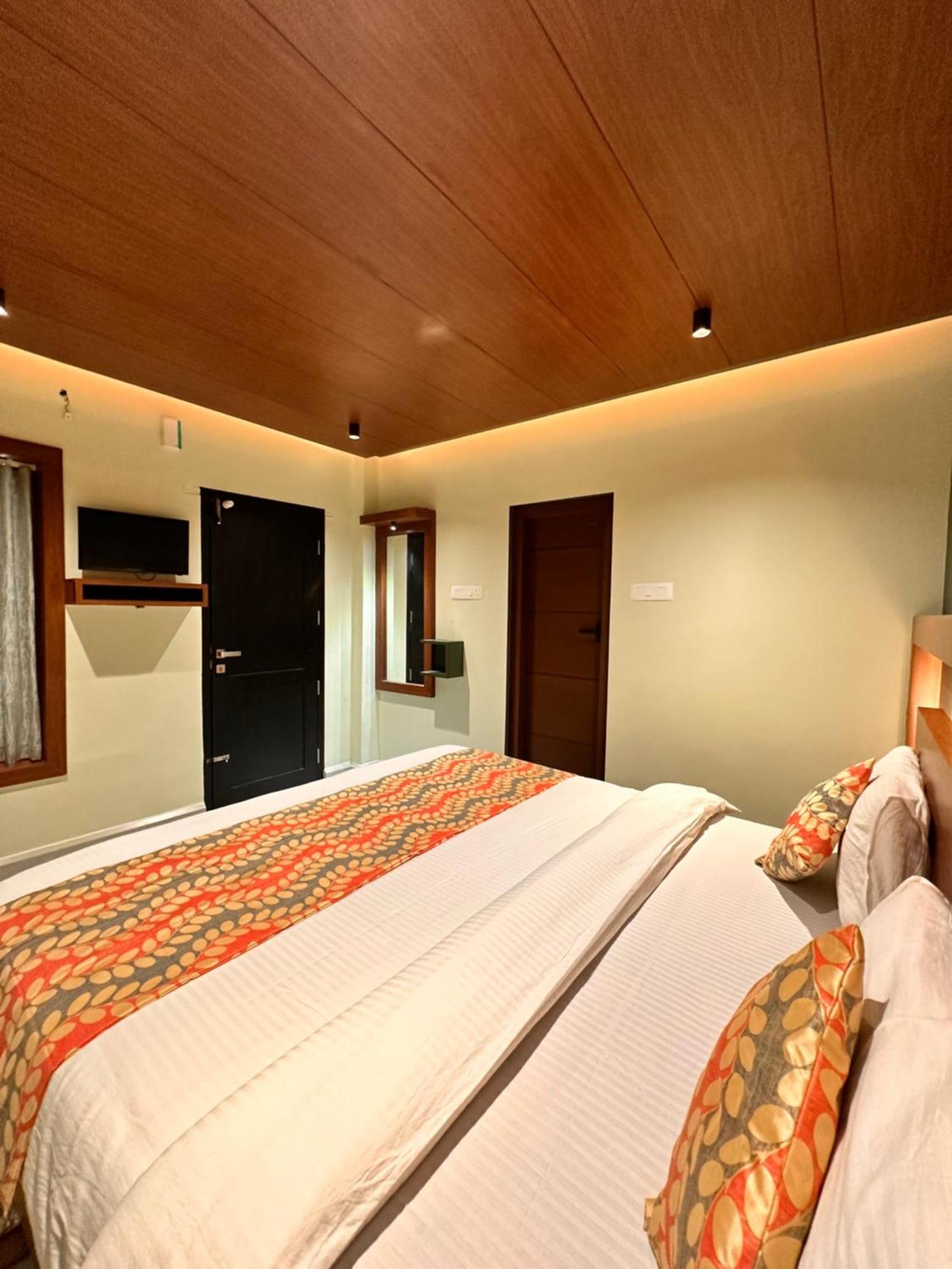 City Palace Hotel Ooty Exterior foto